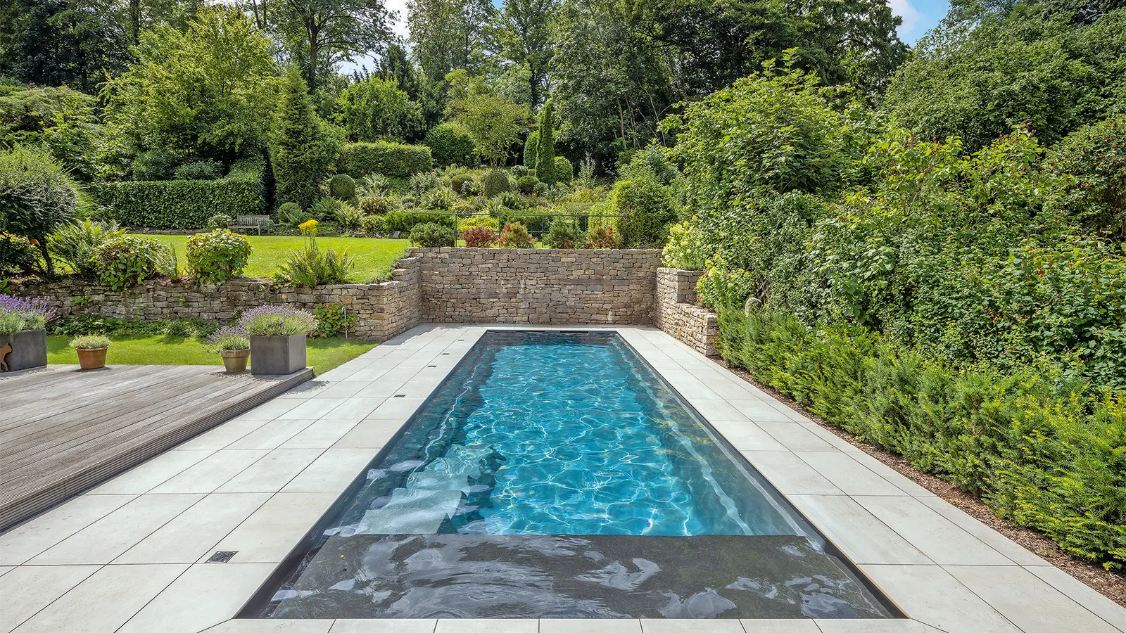 Leisure Pools Sauerland: Ihr Spezialist für hochwertige Composite-Pools